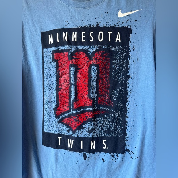 Minnesota Twins Graphic Tee - Picture 6 of 6